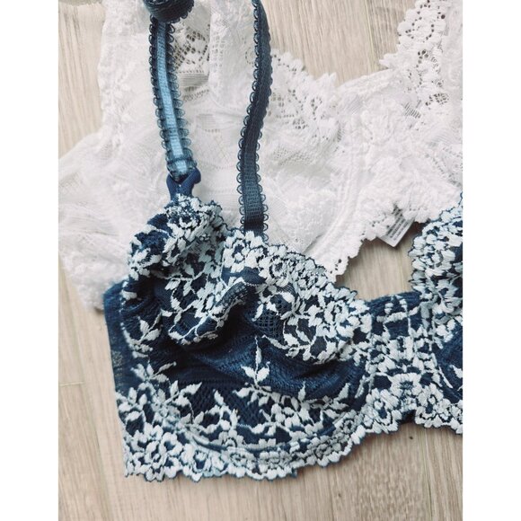 Wacoal Embrace Lace Lot Of 2 Blue White Unlined Underwire Floral Bra 34D - Picture 3 of 12
